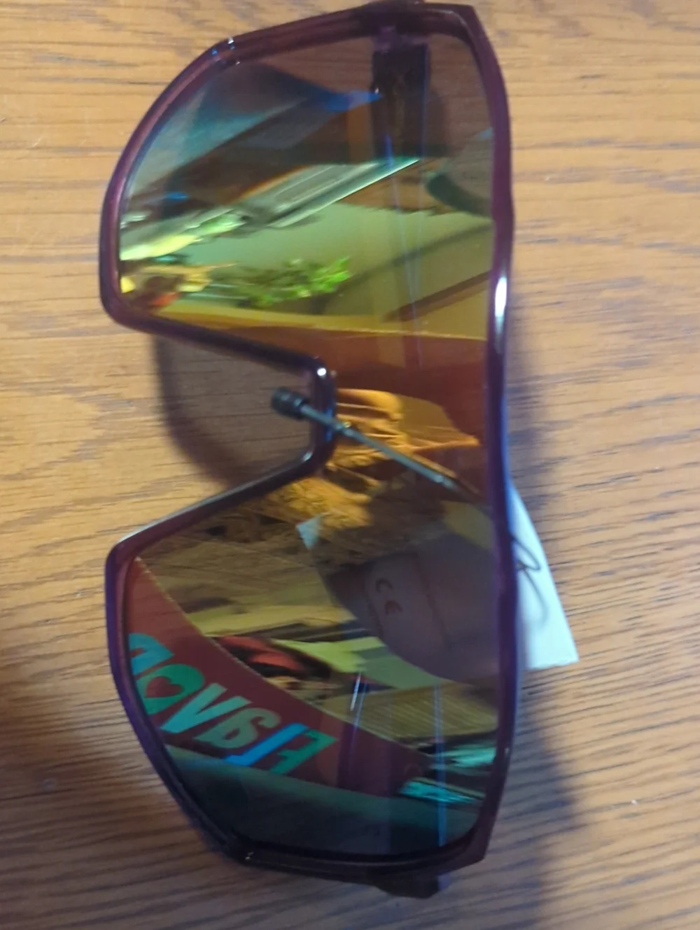 N/A iridescent lightweight sunglasses